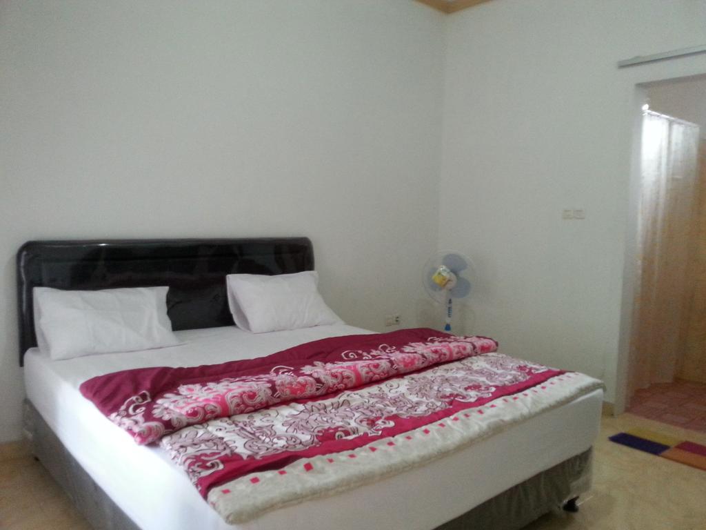 Krisna Homestay Kuta  Habitación foto